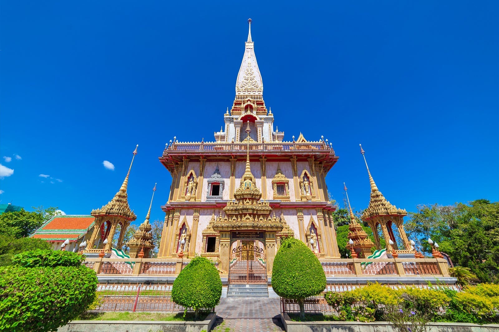 Phuket City Tour